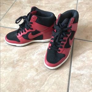 Nike women’s high top wedged dunks size 5.5
